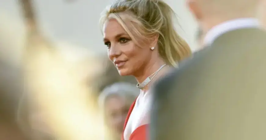 Britney Spears Enters Treatment Facility Voluntarily