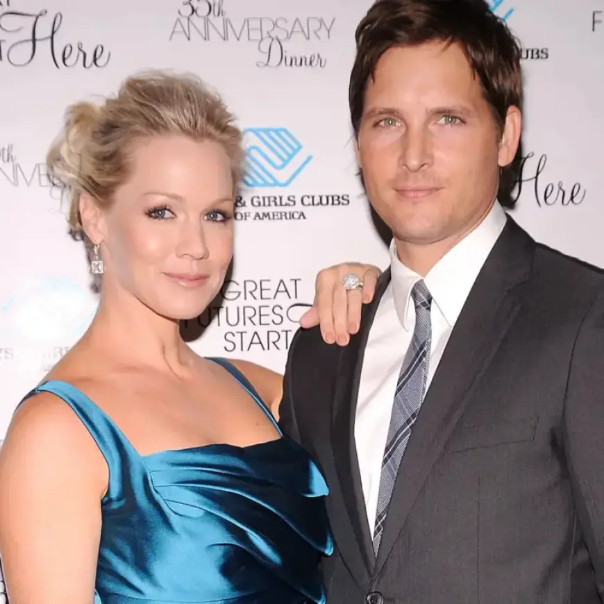 Jennie Garth Reveals Self-Medicating, Stomach Pumping Post Peter Facinelli Split