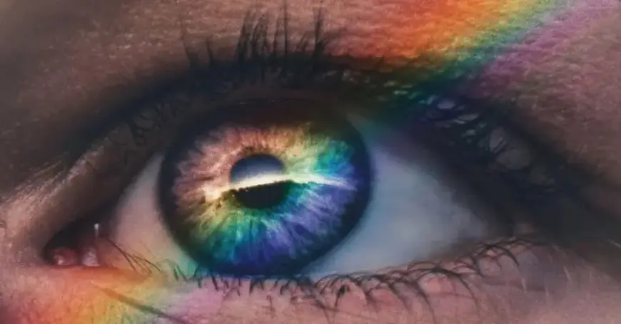 Craft a Multicolor MacBook Neo with Apple Parts for Only $39