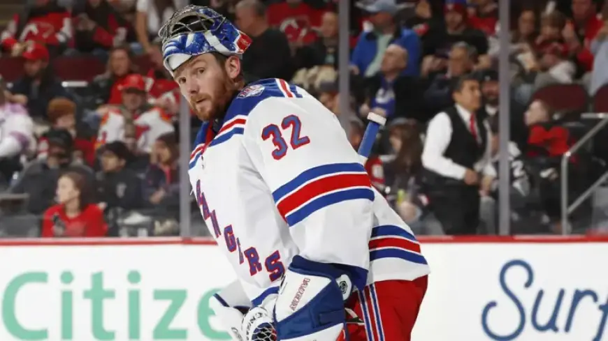 Rangers’ Goalie Quickly Retires After Starting Against Panthers