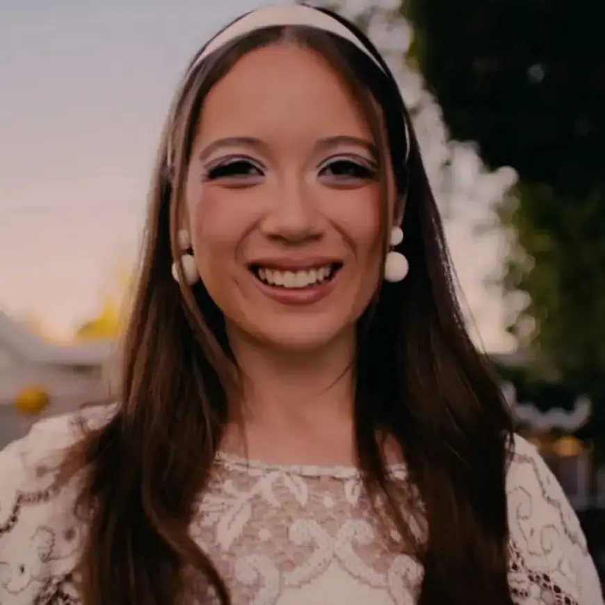 Laufey and Hudson Williams Showcase Mod Summer Fashion in “Madwoman”