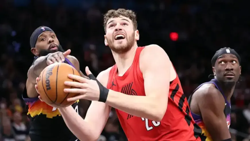 Suns Tackle Style Clash Against Blazers in Play-In Match