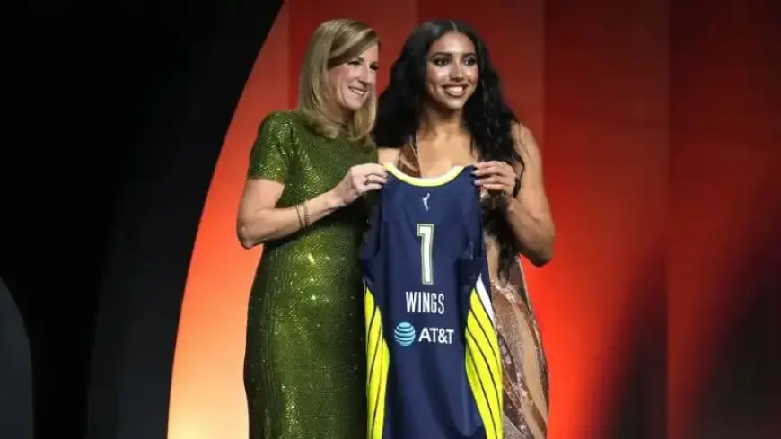 Azzi Fudd Picked No. 1 by Dallas Wings in Historic WNBA Draft