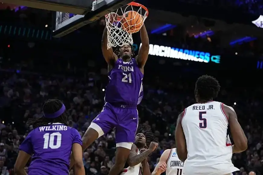 Arkansas Basketball Hosts Furman Transfer Cooper Bowser for Visit