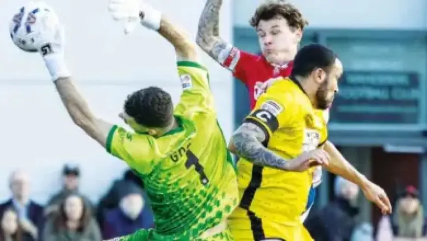 IPL 2026: Kartik Tyagi Strikes Back, Dismissing Sanju Samson’s Stumps