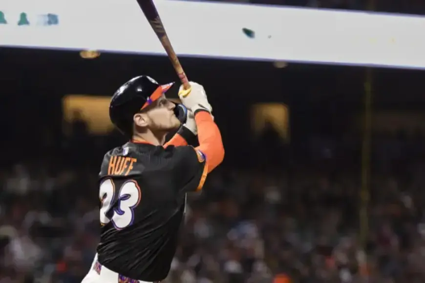 Orioles Promote Sam Huff, Cut Jayvien Sandridge from Roster