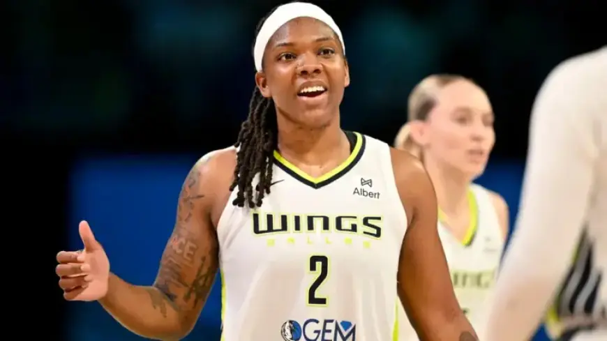 Indiana Fever Inks WNBA Champion Forward to One-Year Deal