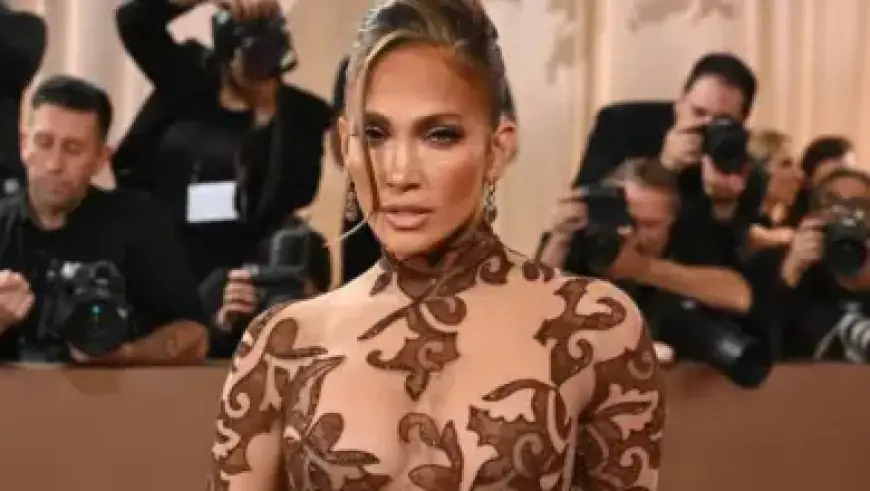 Savannah Guthrie’s Mid-Interview Exit from Today Show Creates Stir