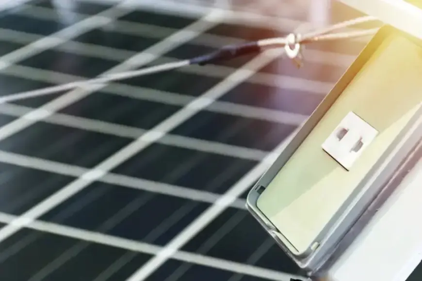 Government Launches ‘Plug-In Solar’ Availability Within Months