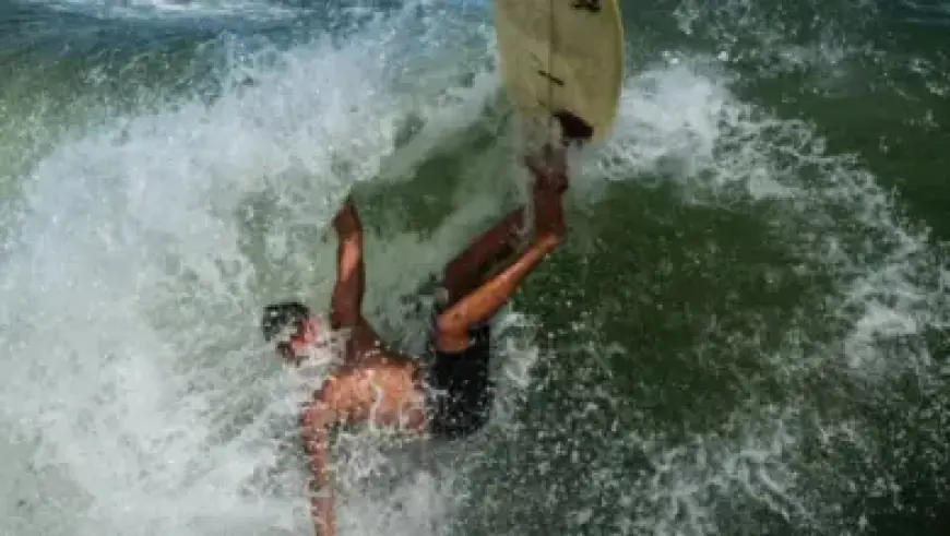 Weymouth Meningitis B Outbreak: Vaccines and Antibiotics Deployed After Three Cases