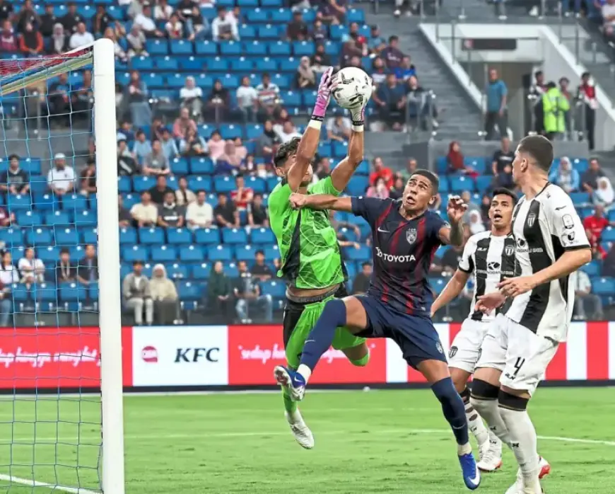 Munoz Urges Full Focus for Club’s Biggest Football Match