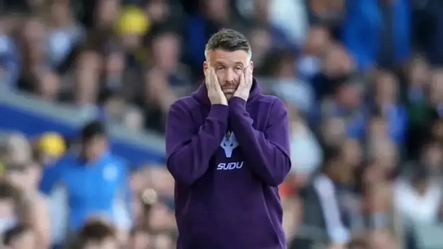 Edwards Urges Men’s First Team to Unite