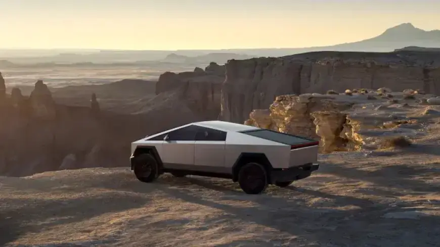 Elon Musk’s SpaceX Boosts Tesla Cybertruck Sales