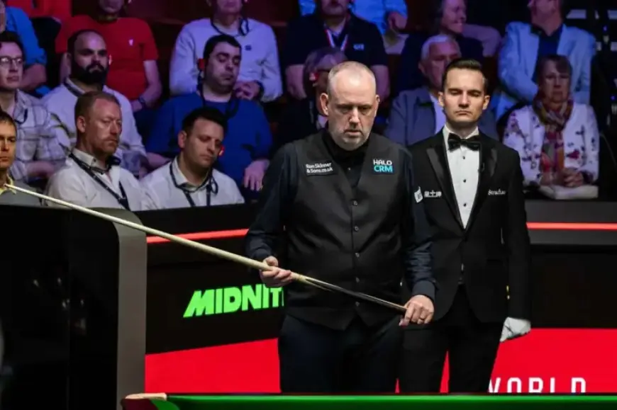 Williams Dominates as Crucible Debutant Kowalski Struggles