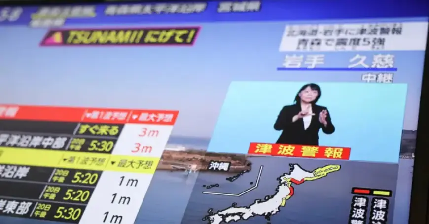 7.4-Magnitude Earthquake Strikes Japan, Tsunami Alert Issued