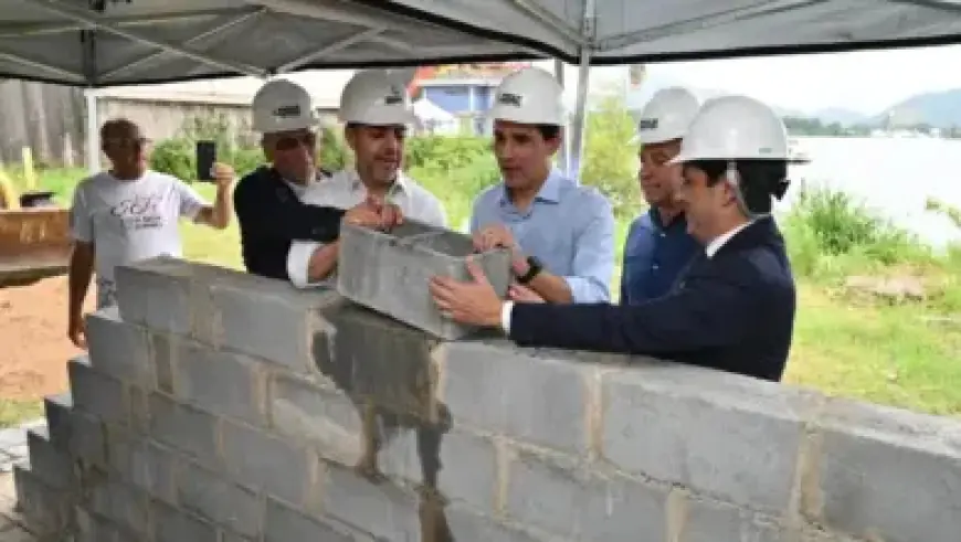 Lina Khan Guides Democrats, Influences 2028 Antitrust Strategy