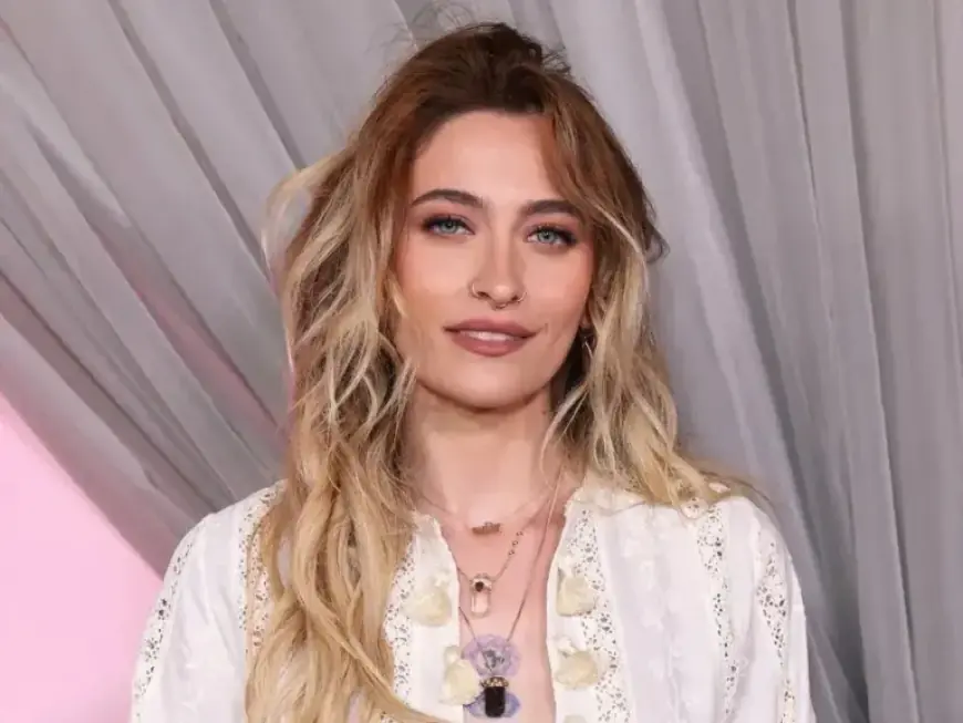 Paris Jackson Embraces ‘Soft-Grunge Tumblr Girl’ Vibe in Captivating Photos