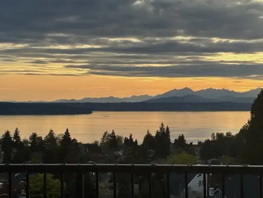 West Seattle Weather: Warm Day Fails to Break Record