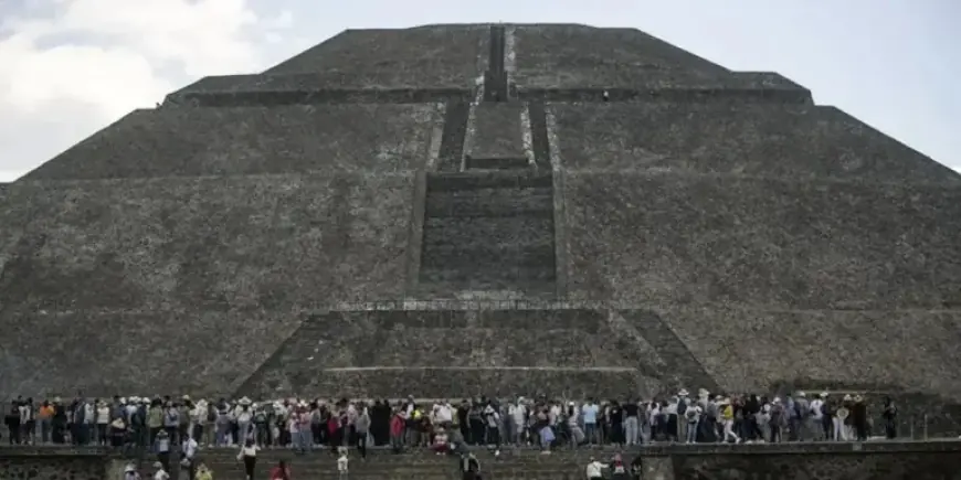 Bishop of Teotihuacán Responds to Pyramid of the Moon Incident