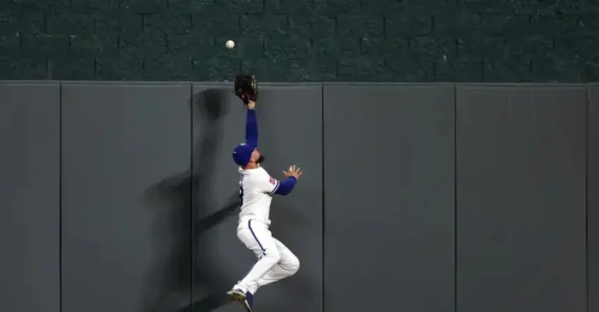 Royals’ Offense Falters Against Own Bullpen in 7-5 Defeat