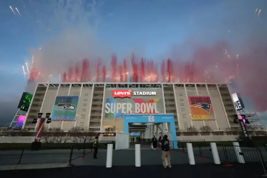 Country Music Star Eager to Perform at Super Bowl Halftime Show