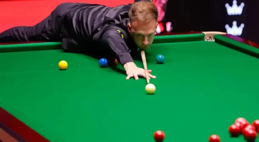 Trump Leads Wilson in Fierce Comeback Battle